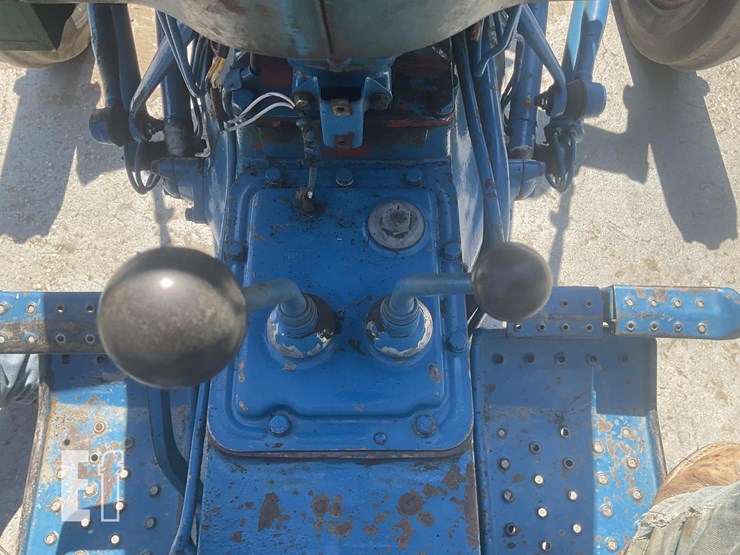 ford-3000-image-11