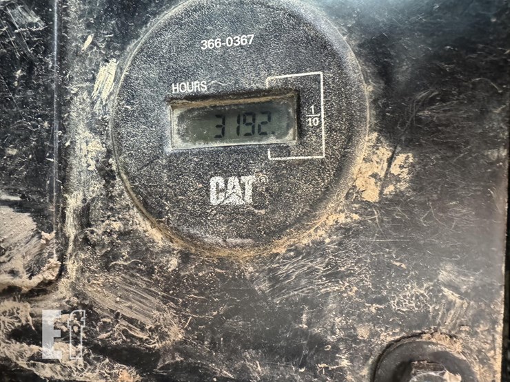 2018-caterpillar-307e2-image-21