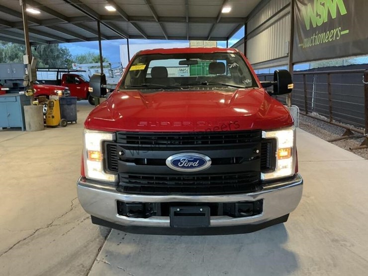 2019-ford-f250-image-3