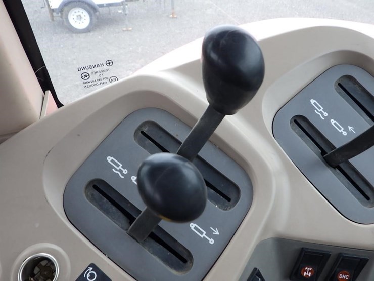 kubota-m126x-image-53