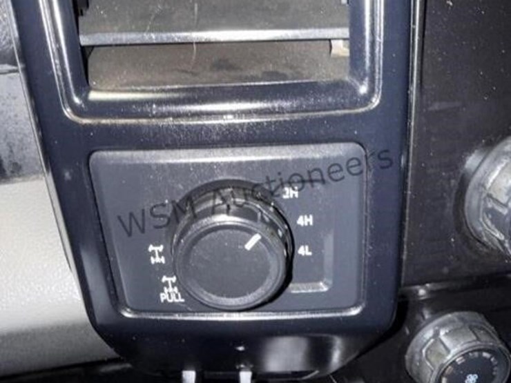 2015-ford-f150-image-21