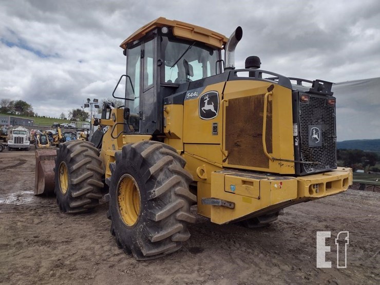2019-deere-544l-image-44