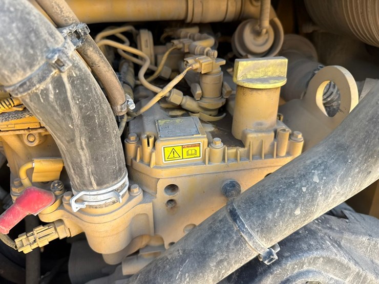 caterpillar-255-image-42