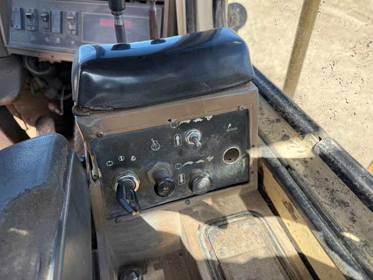 caterpillar-950f-image-72
