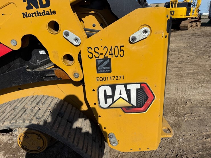 caterpillar-255-image-30