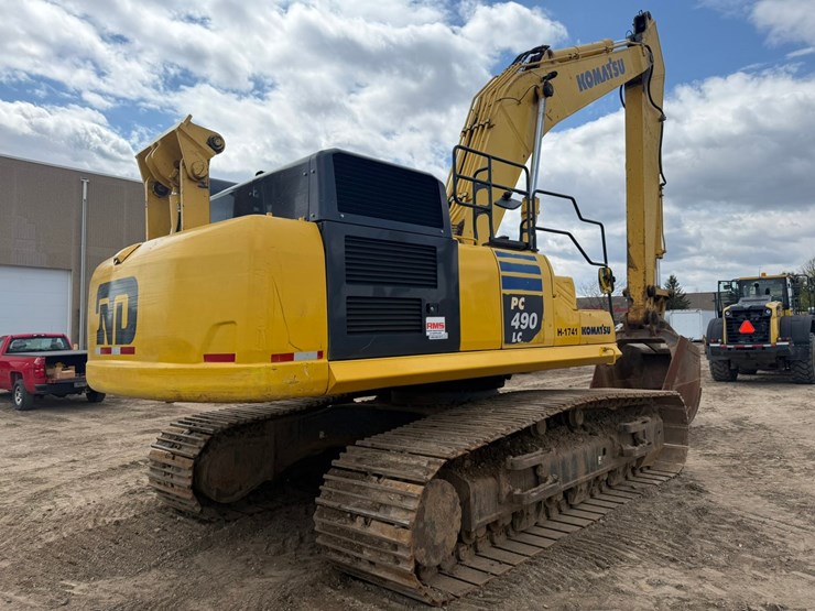 komatsu-pc490-lc-11-image-5