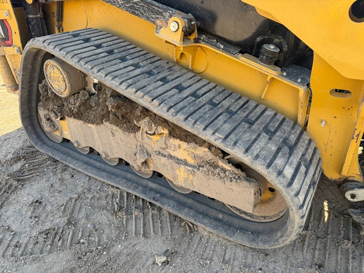 caterpillar-255-image-48