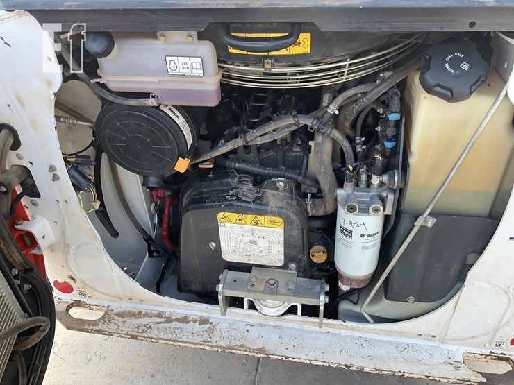 2020-bobcat-t66-image-21