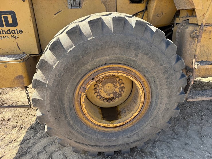 caterpillar-950f-image-85