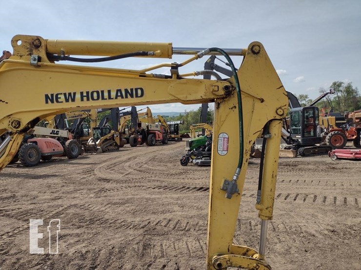 2012-new-holland-e27b-image-29