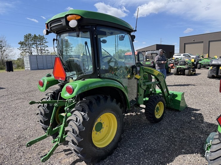 john-deere-3039r-image-5