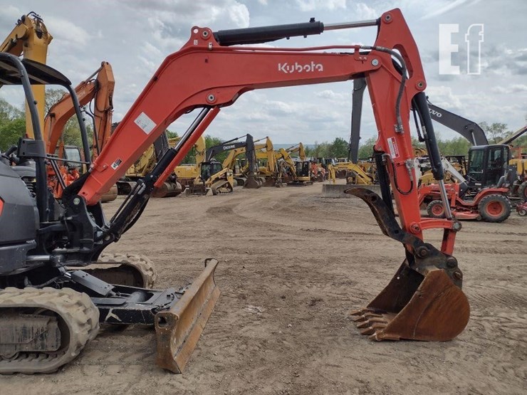 2023-kubota-u55-5-image-28