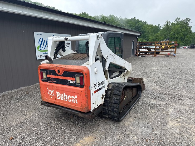 2014-bobcat-t590-image-7