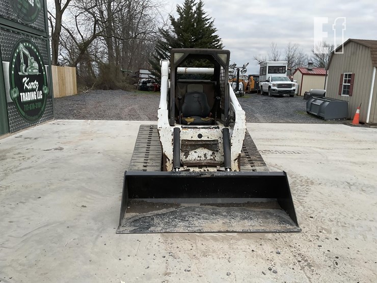 2004-bobcat-t300-image-7