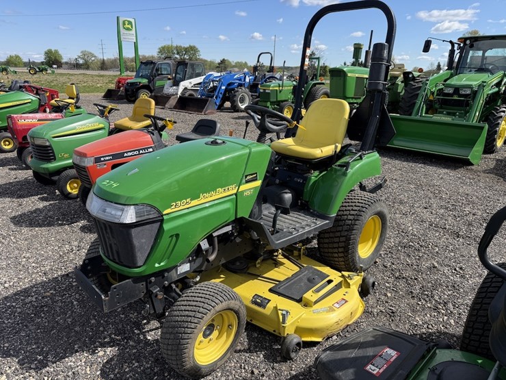 john-deere-2305-image-1