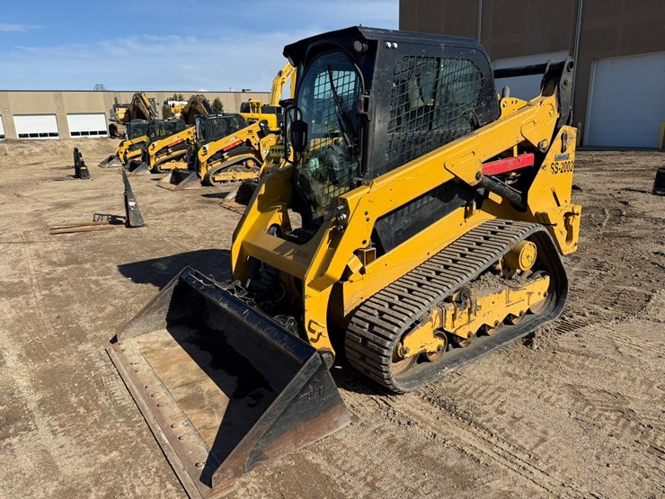 caterpillar-259d3-image-1