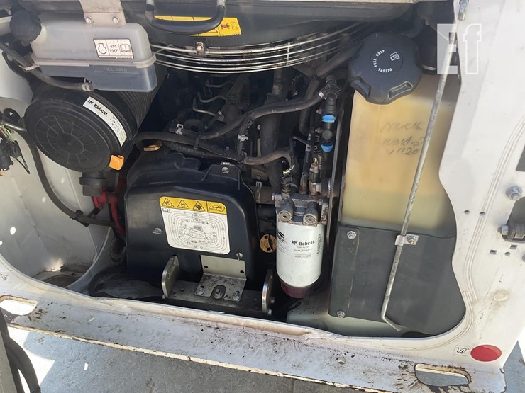 2020-bobcat-s76-image-19