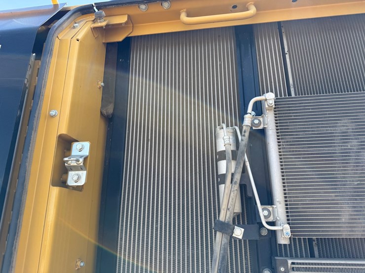 caterpillar-336fl-image-55