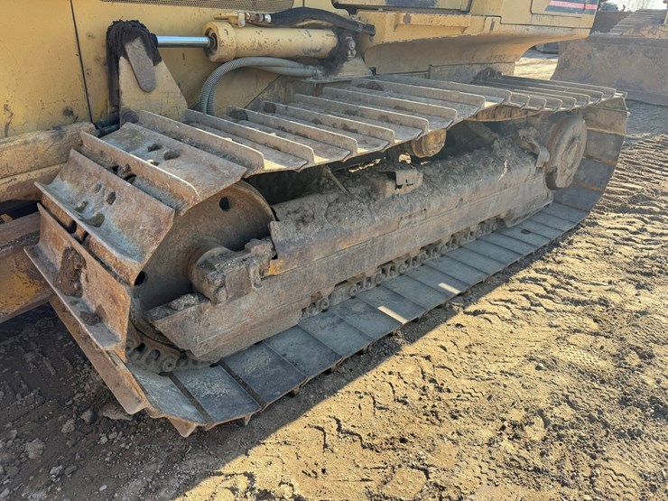caterpillar-d4g-lgp-image-52