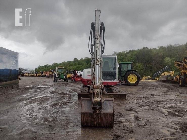 takeuchi-tb290-image-2