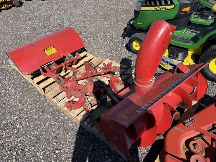 massey-ferguson-12-image-7