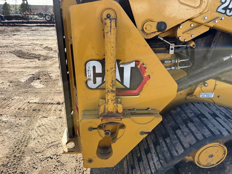 caterpillar-259d3-image-28