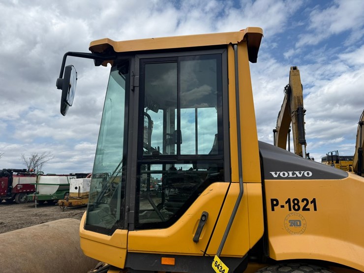 volvo-sd75b-image-29