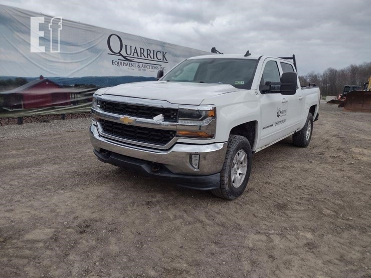 2017-chevrolet-1500-image-25