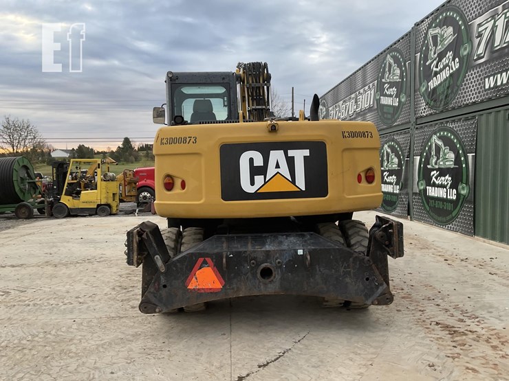 2015-caterpillar-m313d-image-3