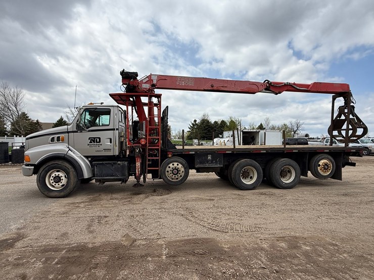 #6443-•-2003-sterling-boom/crane-truck-image-2
