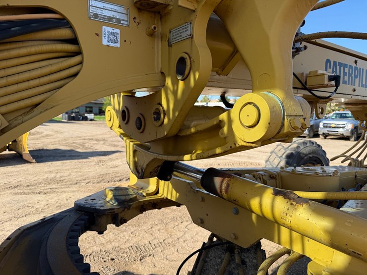 caterpillar-140g-image-20