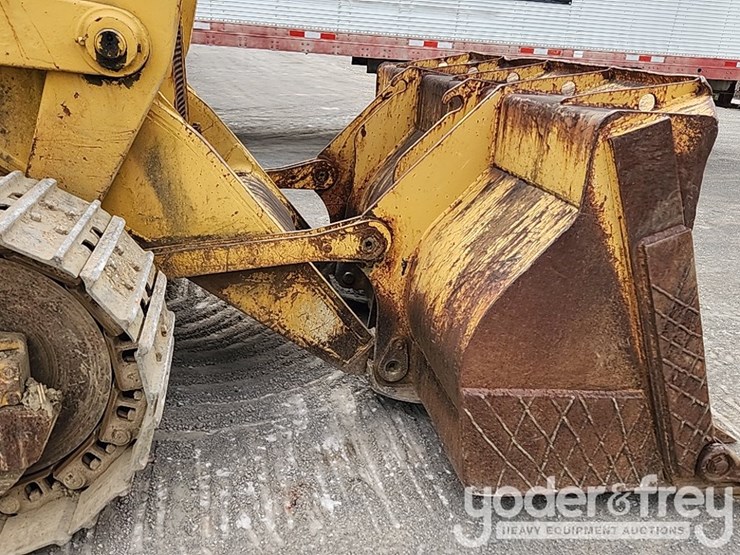 deere-655b-image-9
