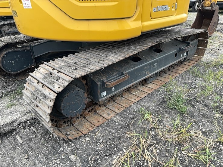 2023-kobelco-sk140sr-lc-7-image-6