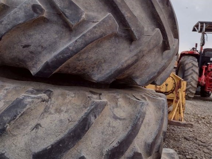 massey-ferguson-8270-image-38
