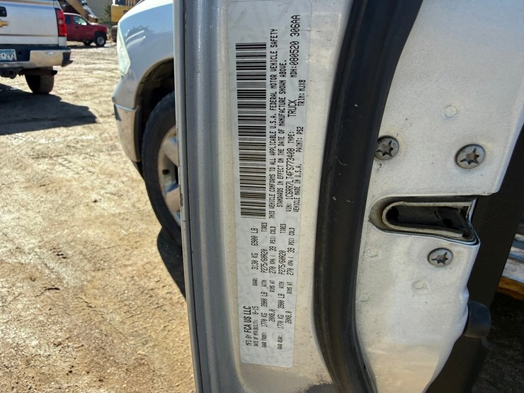 2016-dodge-1500-image-52