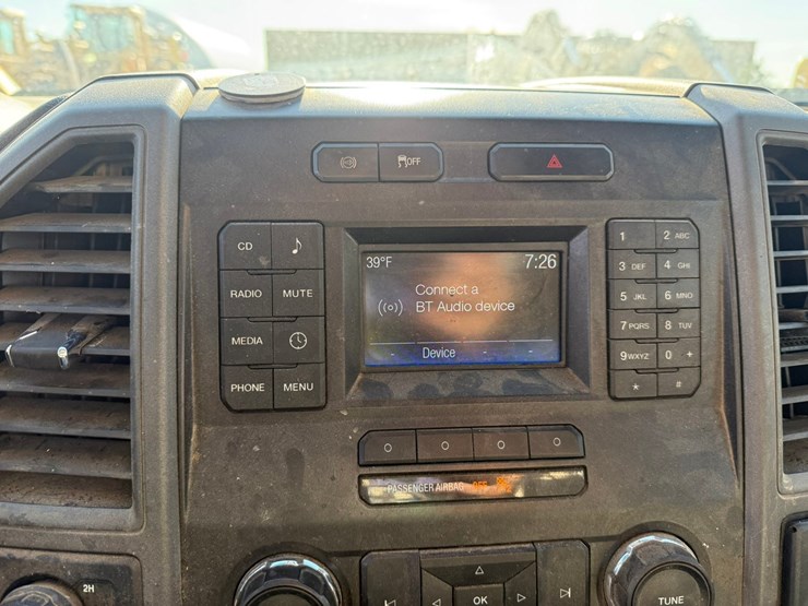 2017-ford-f550-xl-image-88
