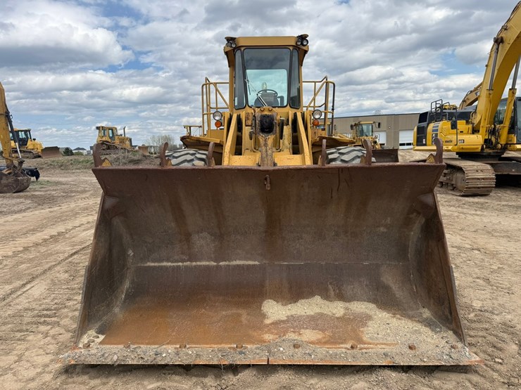 caterpillar-966d-image-8