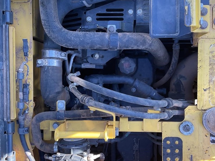 2018-komatsu-pc238us-lc-11-image-17