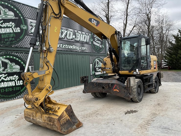 2015-caterpillar-m313d-image-8