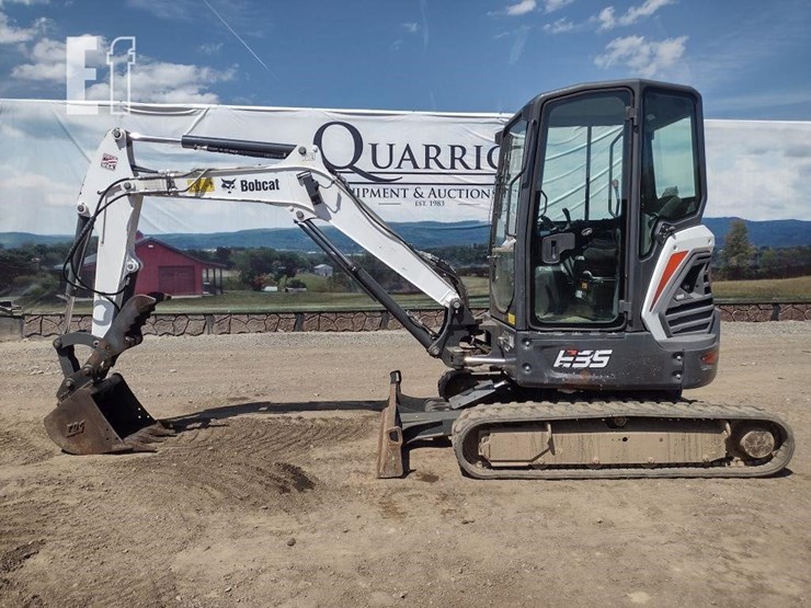 bobcat-e35i-image-1