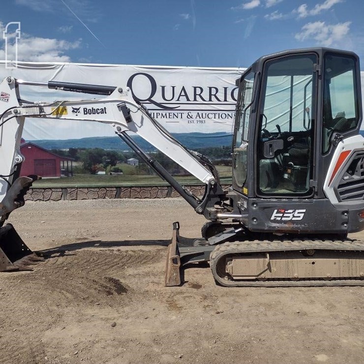 BOBCAT E35i