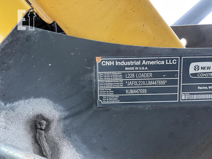 2018-new-holland-l228-image-16