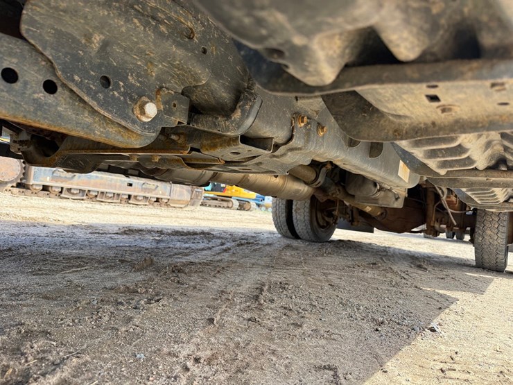 2020-ford-f550-xl-image-50