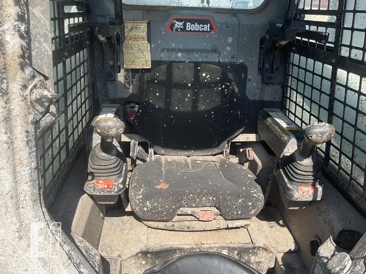 2022-bobcat-t76-image-14
