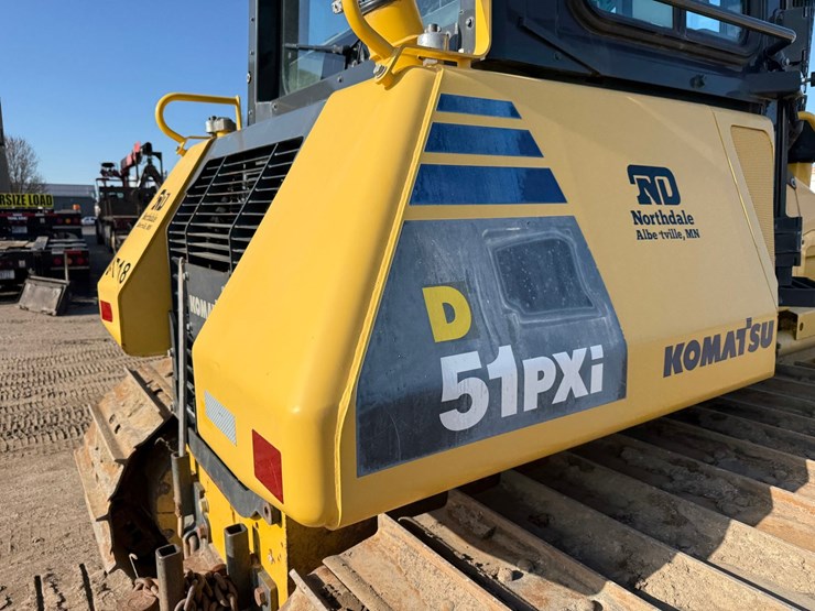 2014-komatsu-d51pxi-image-44