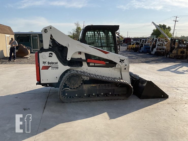 2021-bobcat-t770-image-5