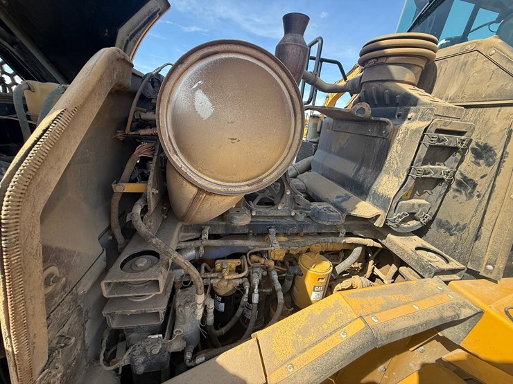 2013-caterpillar-950k-image-79