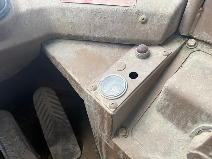 caterpillar-966d-image-92