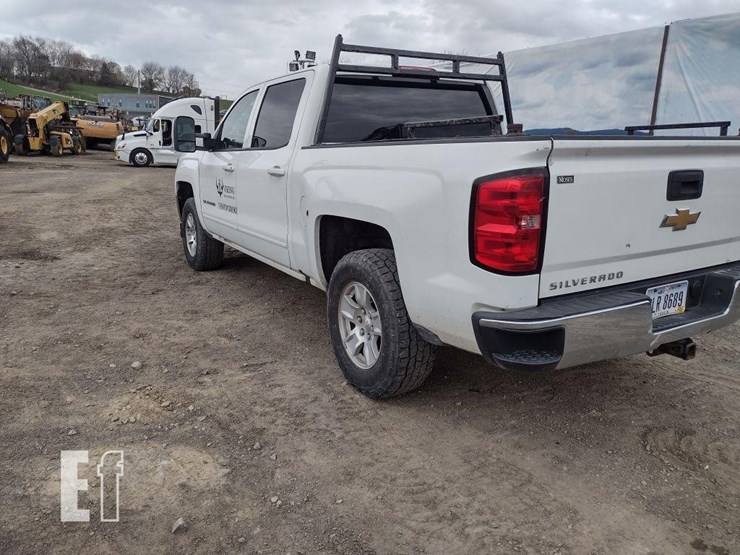 2017-chevrolet-1500-image-24