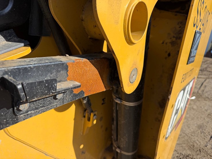 caterpillar-255-image-25